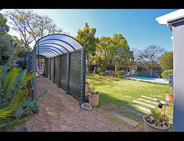 3 BEDROOM HOUSE FOR SALE IN MOUNTAIN VIEW